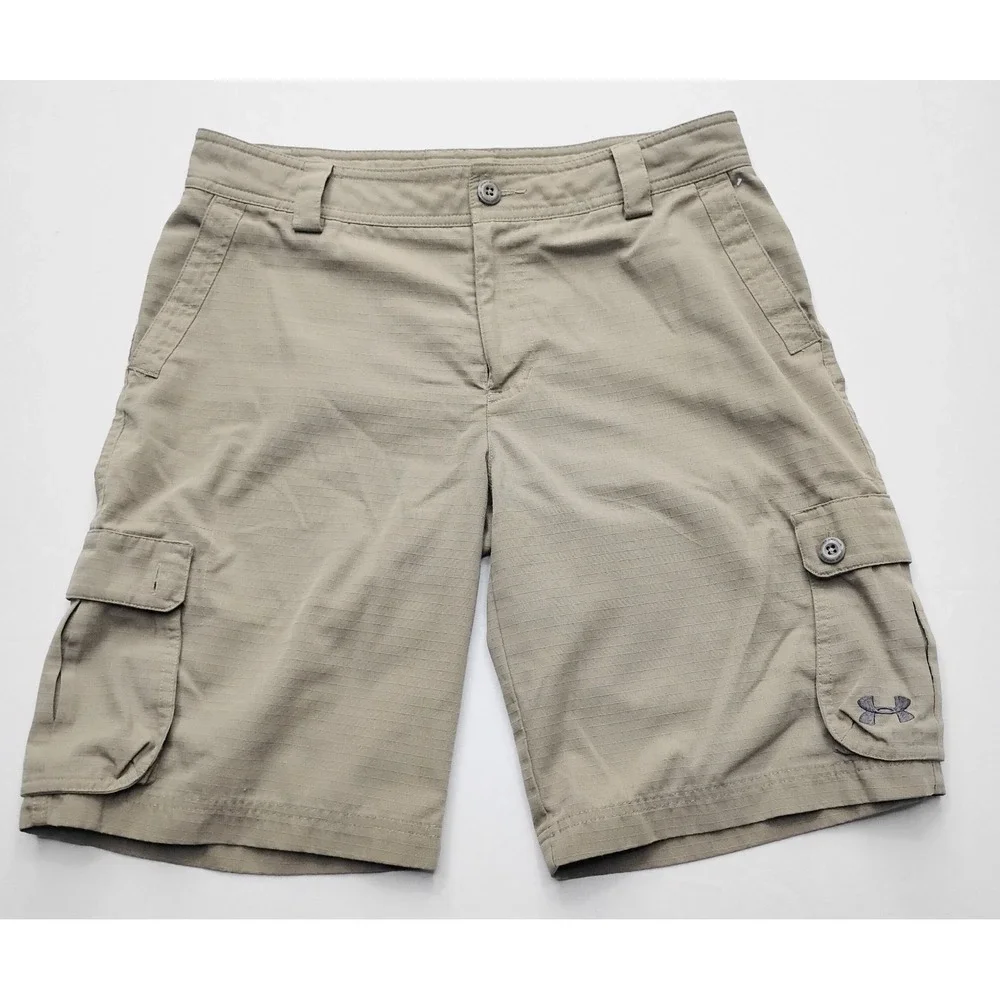 Under Armour Shorts Boys YXL Gray Ripstop Cargo Pockets Loose Fit Hiking Outdoor